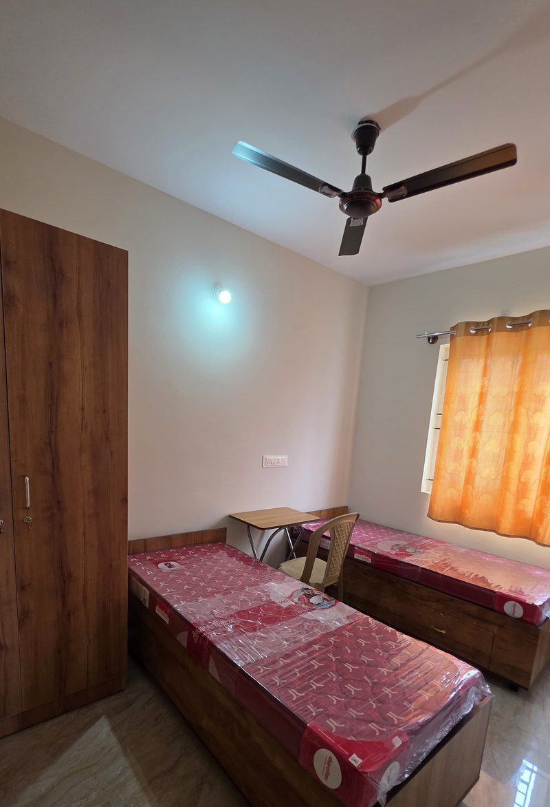 2-sharing premium room at NEXT Level PG Emerald